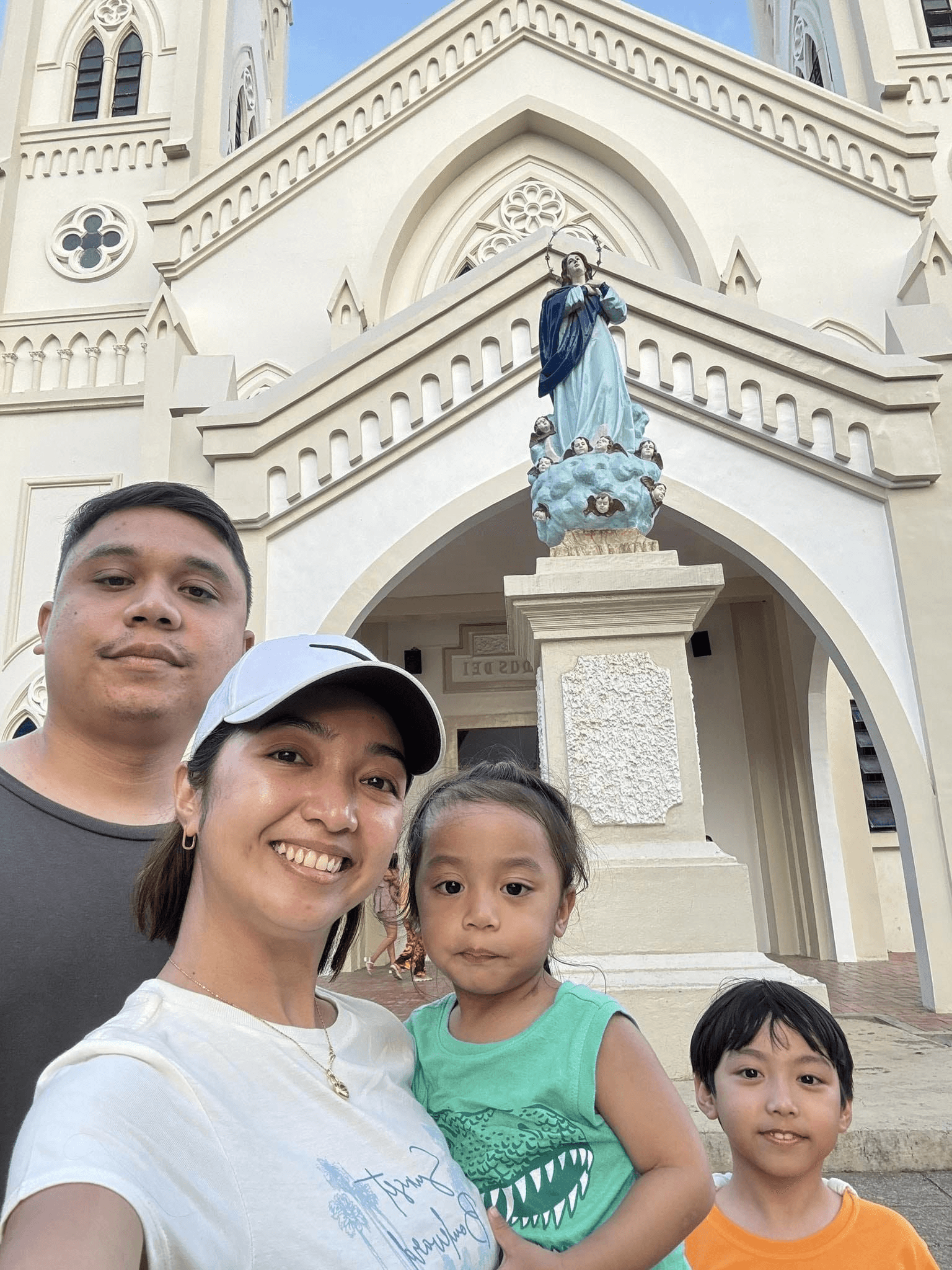 image-/resources/puerto-princesa/city-tour/cathedral.png1